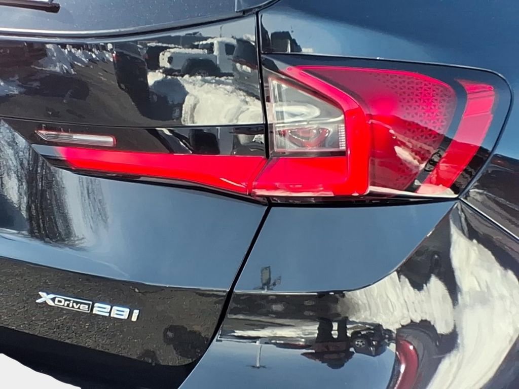 Used 2024 BMW X1 xDrive28i w/ Convenience Package image 32