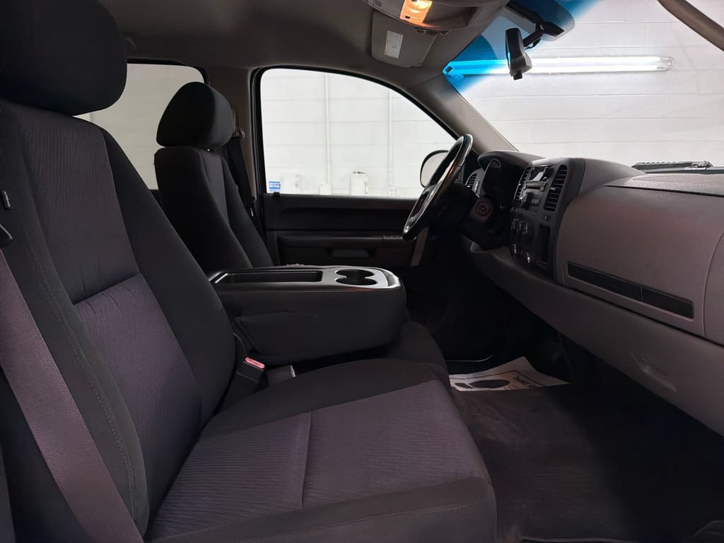Used 2011 Chevrolet Silverado 1500 LS RWD image 23