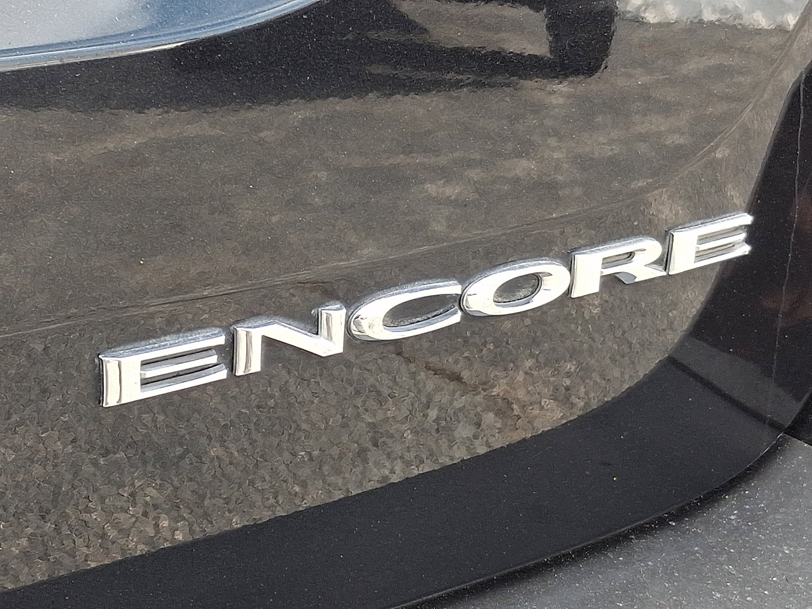 Used 2016 Buick Encore FWD image 33