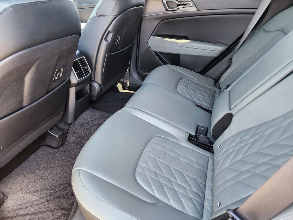 Certified 2023 Kia Sportage X-Pro AWD/4WD image 9