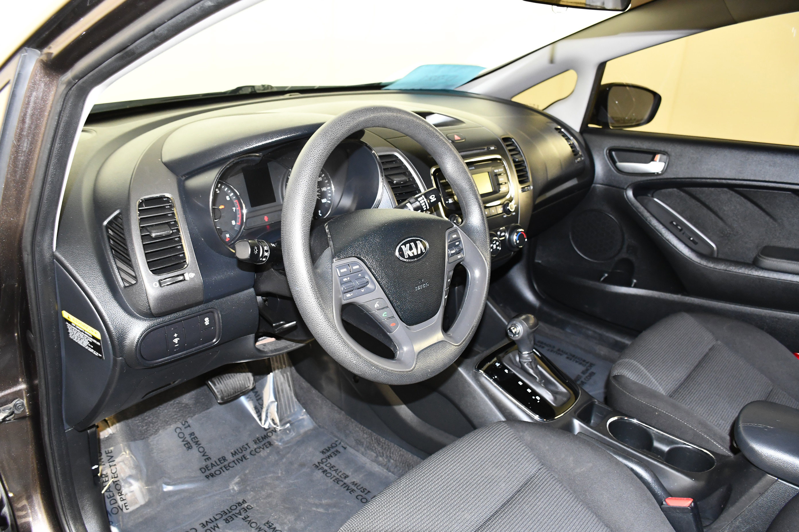 Used 2018 Kia Forte LX image 33