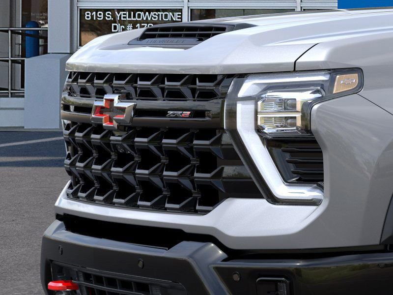 New 2026 Chevrolet Silverado 2500 ZR2 image 13