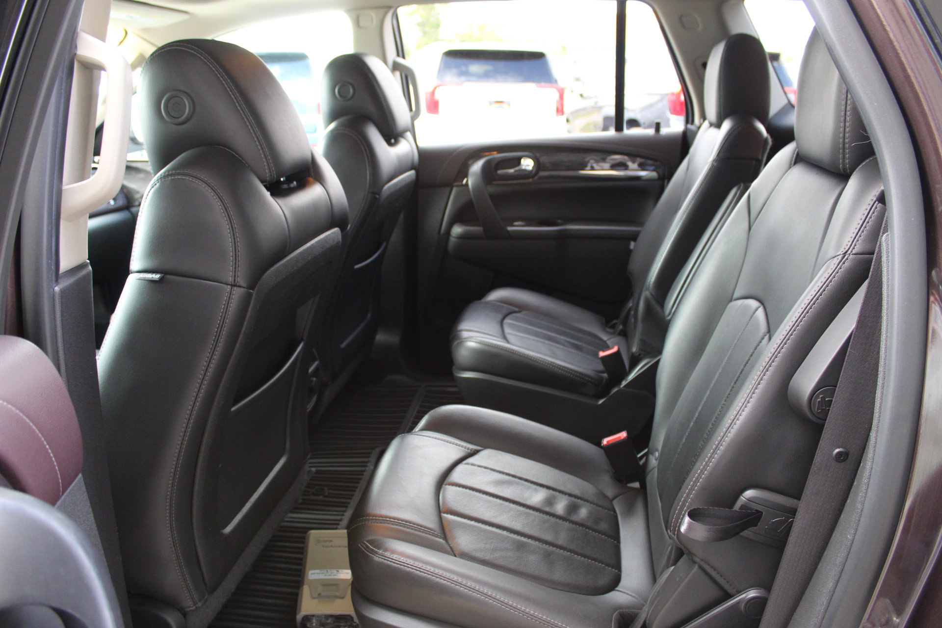 Used 2015 Buick Enclave Premium w/ Trailering Package AWD/4WD image 12