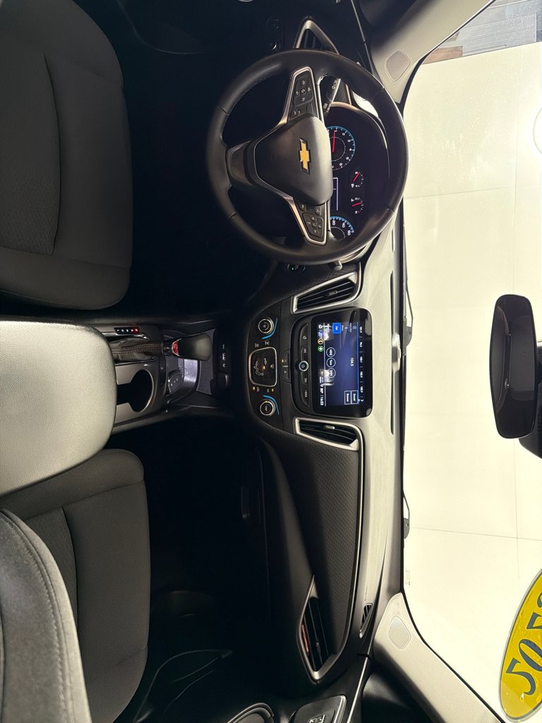 Used 2023 Chevrolet Malibu RS FWD image 25
