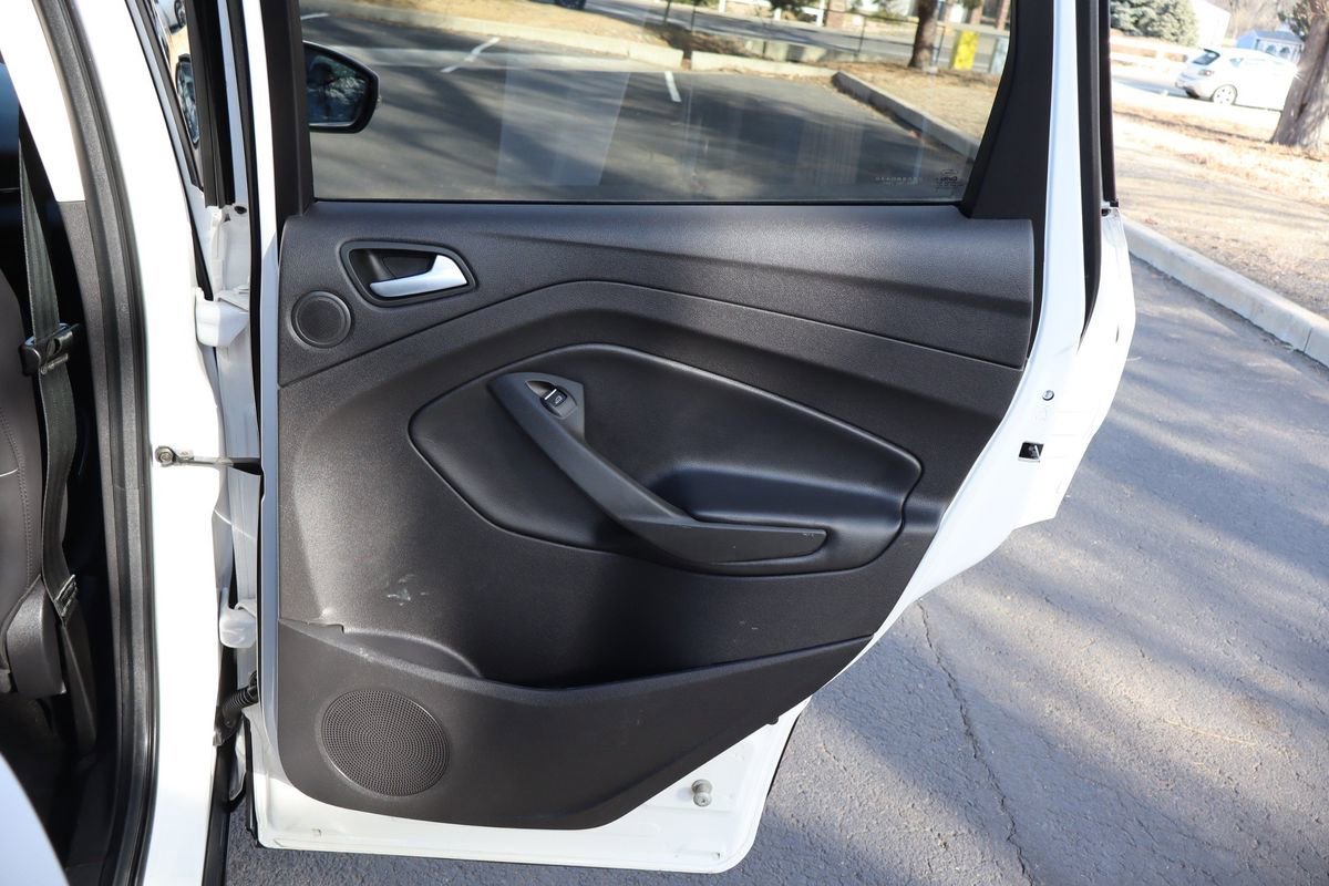 Used 2017 Ford Escape Titanium image 25