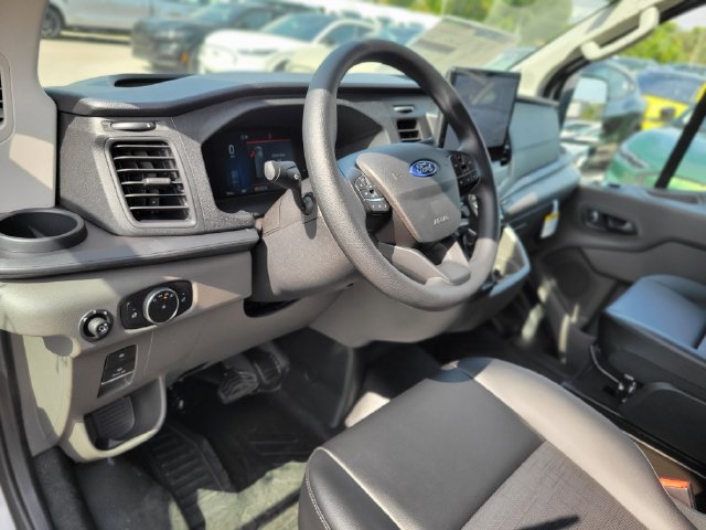 New 2026 Ford Transit 150 Low Roof w/ Load Area Protection Package RWD image 17