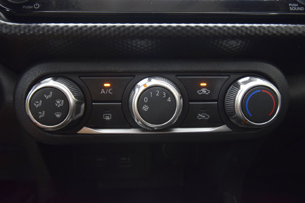 Used 2023 Nissan Kicks SV FWD image 26