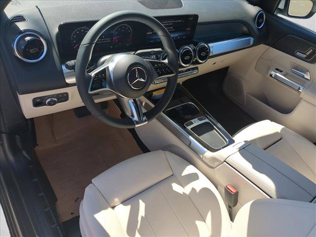New 2026 Mercedes-Benz GLB 250 image 3