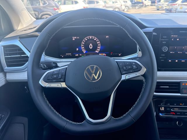 New 2026 Volkswagen Taos SE AWD/4WD image 24