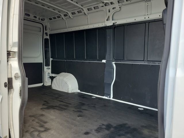Used 2024 RAM ProMaster 2500 w/ Convenience Group image 10