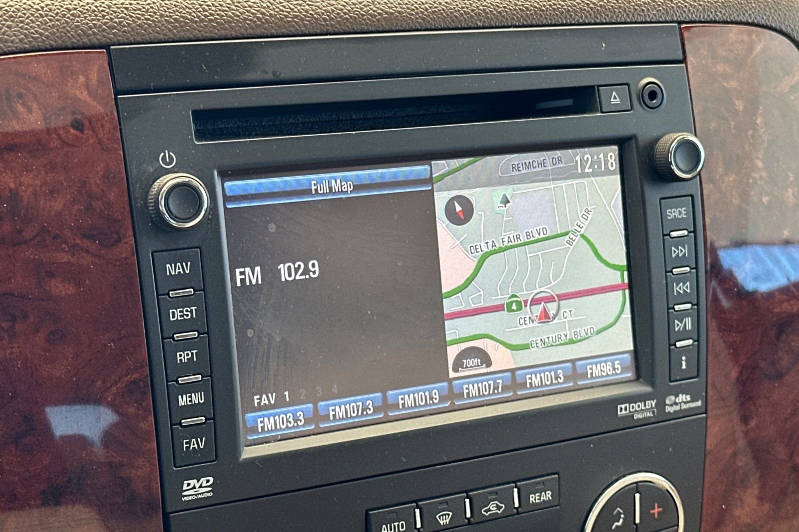 Used 2013 Chevrolet Tahoe LTZ image 20