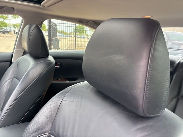 Used 2011 Lexus ES 350 image 9