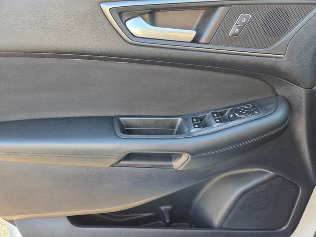 Used 2019 Ford Edge SE w/ SE Fleet Driver's Package image 34
