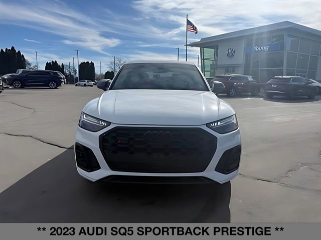 Used 2023 Audi SQ5 Prestige w/ Prestige Package image 2