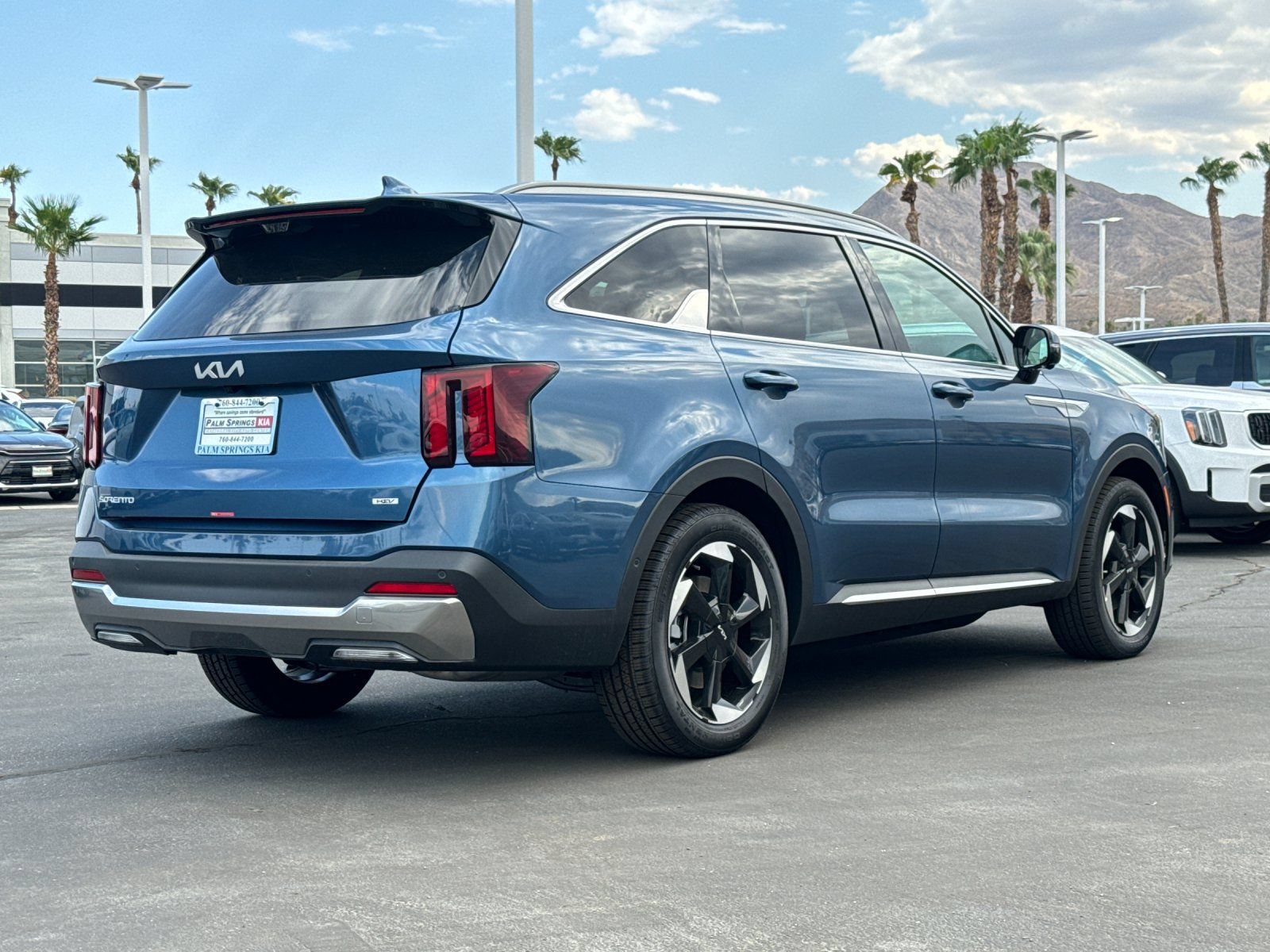 Certified 2025 Kia Sorento SX Prestige AWD/4WD image 3