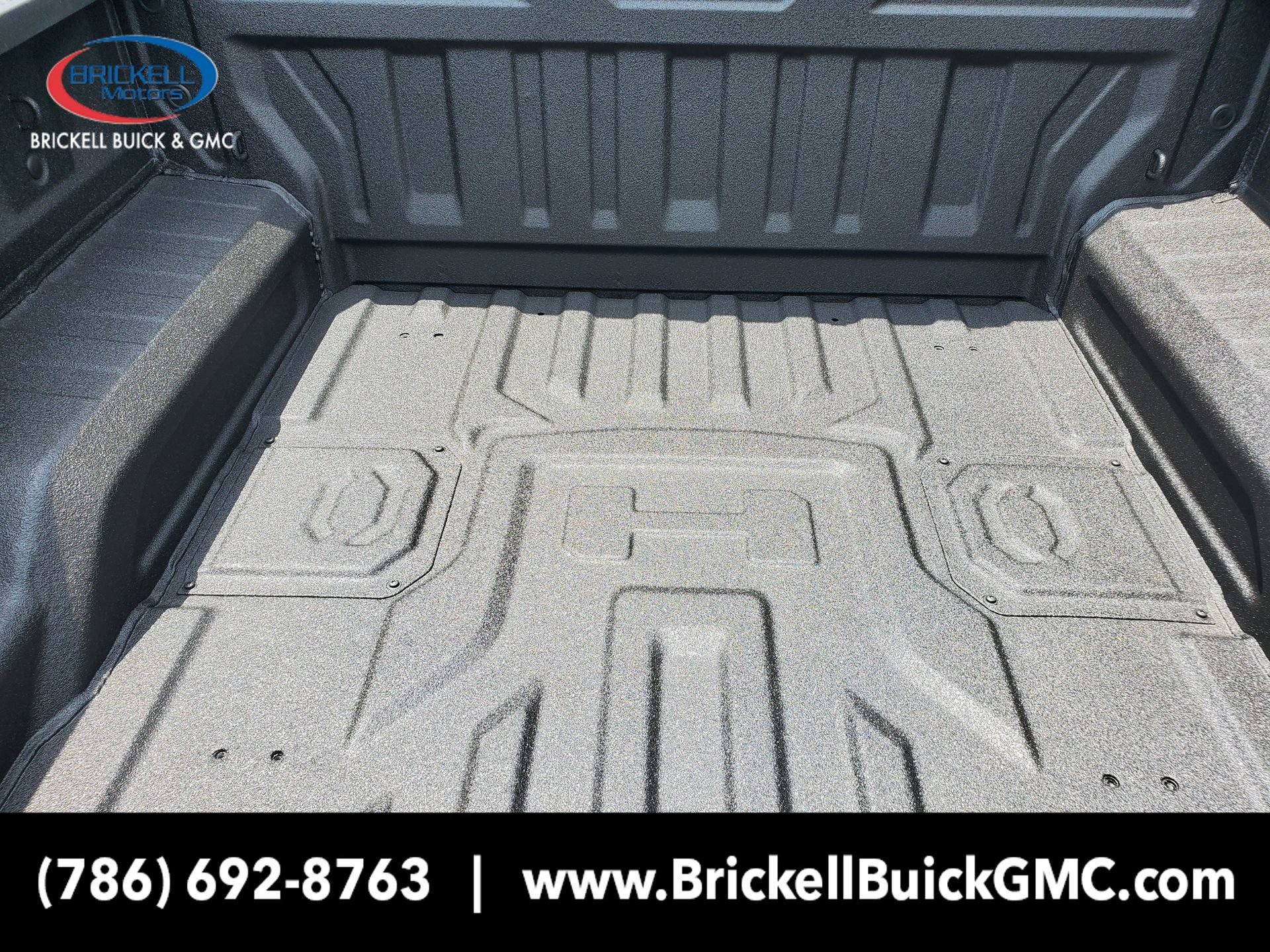 New 2026 GMC Hummer EV 4x4 Crew Cab image 8