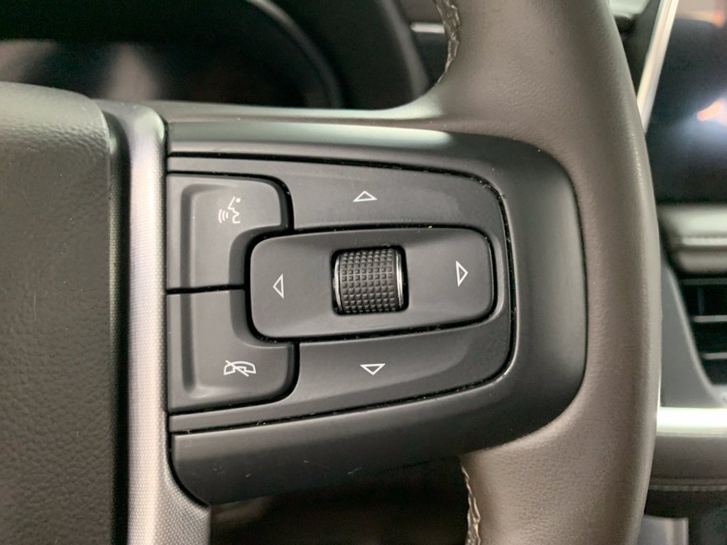 Used 2023 GMC Yukon SLT w/ SLT Premium Package AWD/4WD image 23