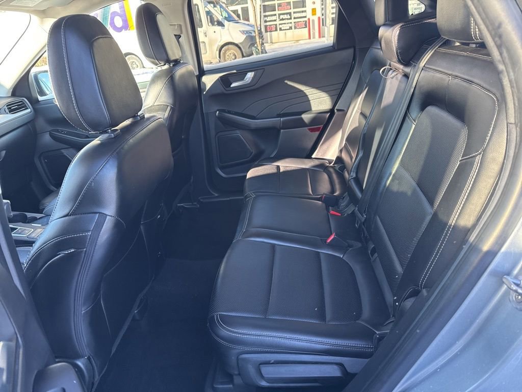 Used 2022 Ford Escape SEL image 10