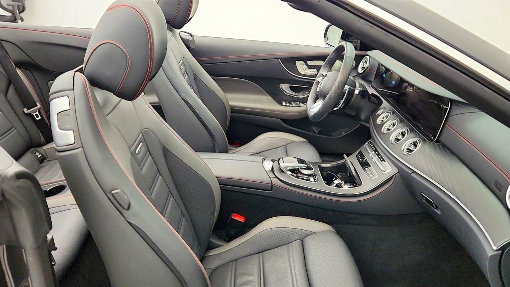 Used 2023 Mercedes-Benz E 53 AMG 4MATIC Cabriolet image 25