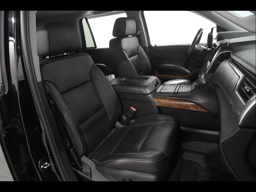 Used 2018 Chevrolet Tahoe Premier AWD/4WD image 18