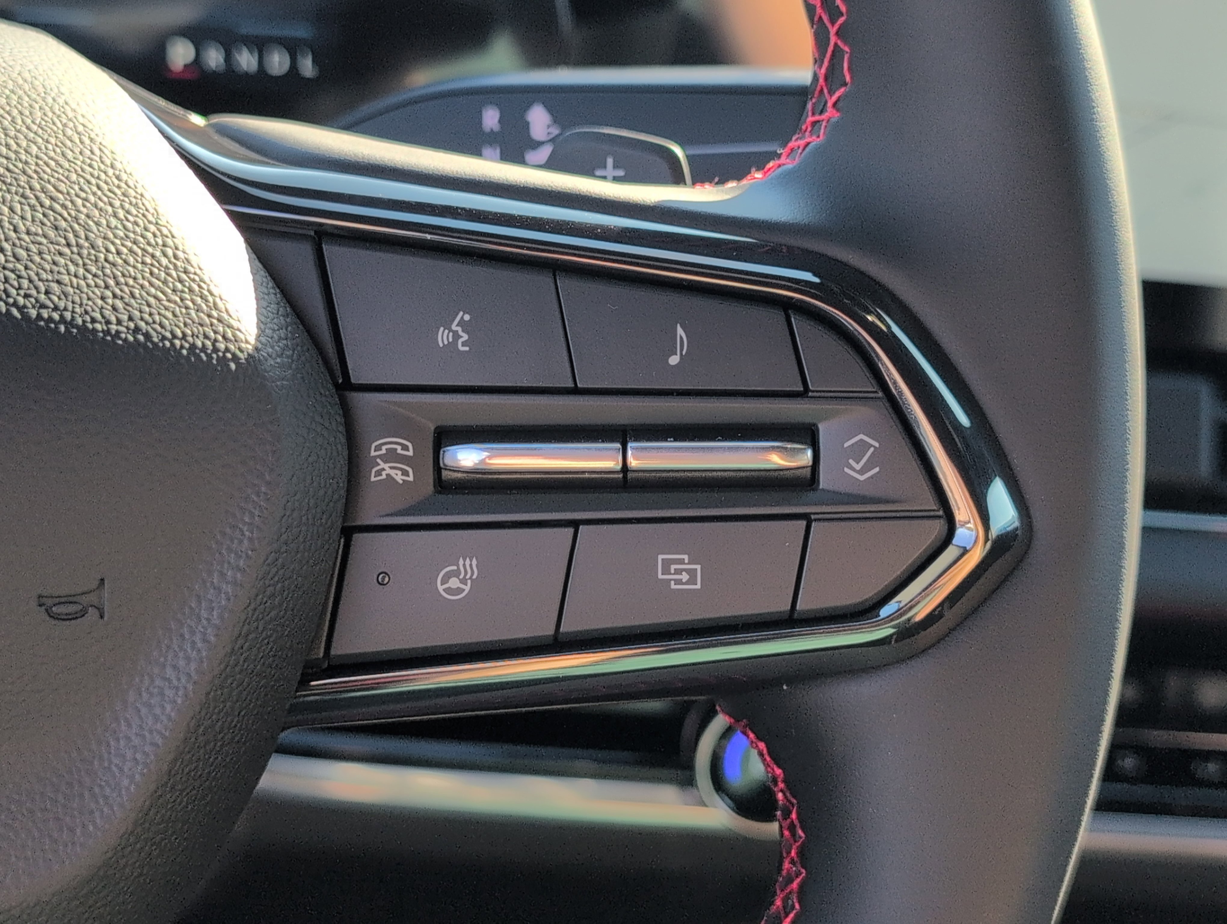 New 2026 Chevrolet Equinox RS image 22