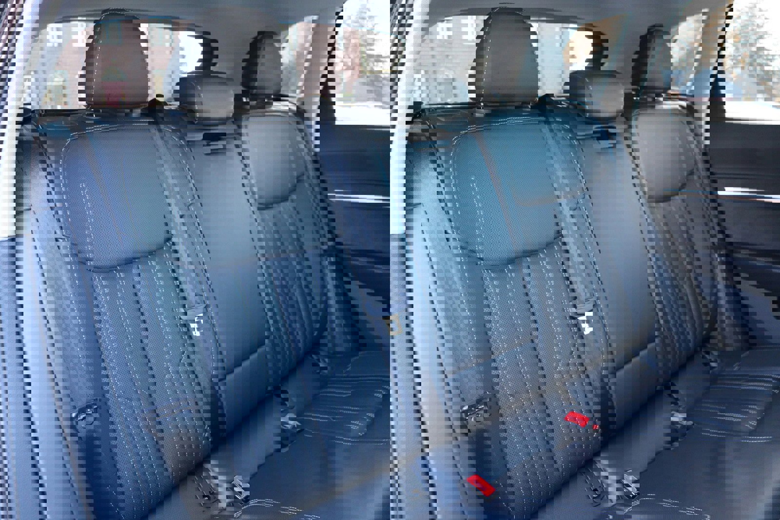 Used 2019 Audi e-tron Prestige w/ Prestige Package image 16