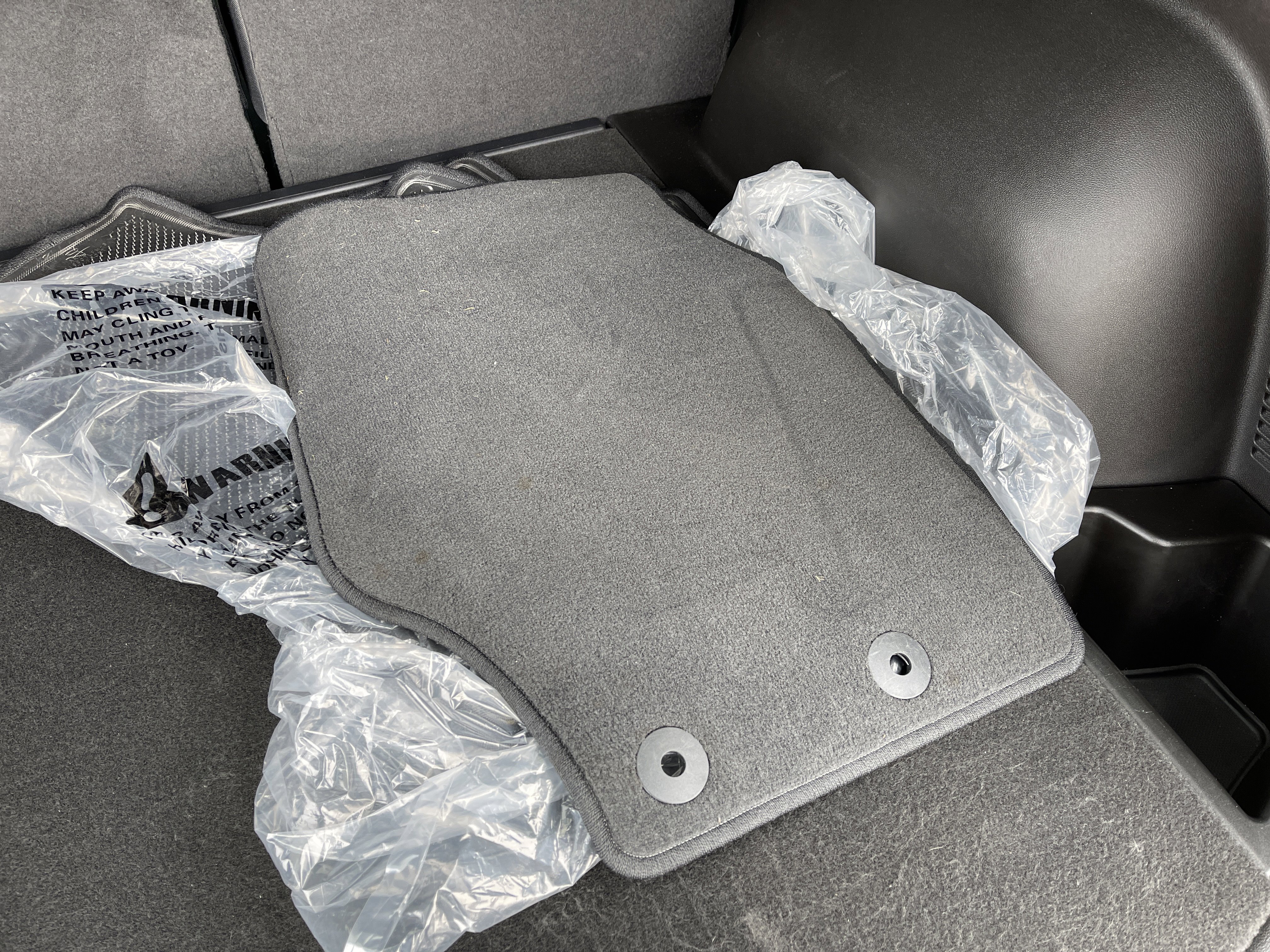 Used 2023 Chevrolet Blazer LT image 37