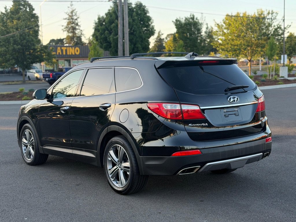 Used 2015 Hyundai Santa Fe GLS w/ Option Group 02 AWD/4WD image 5
