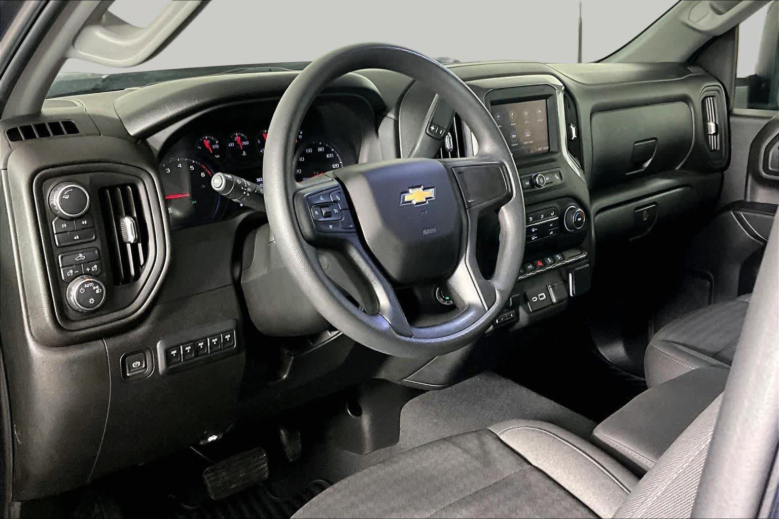 Used 2024 Chevrolet Silverado 2500 Custom w/ Custom Convenience Package AWD/4WD image 15