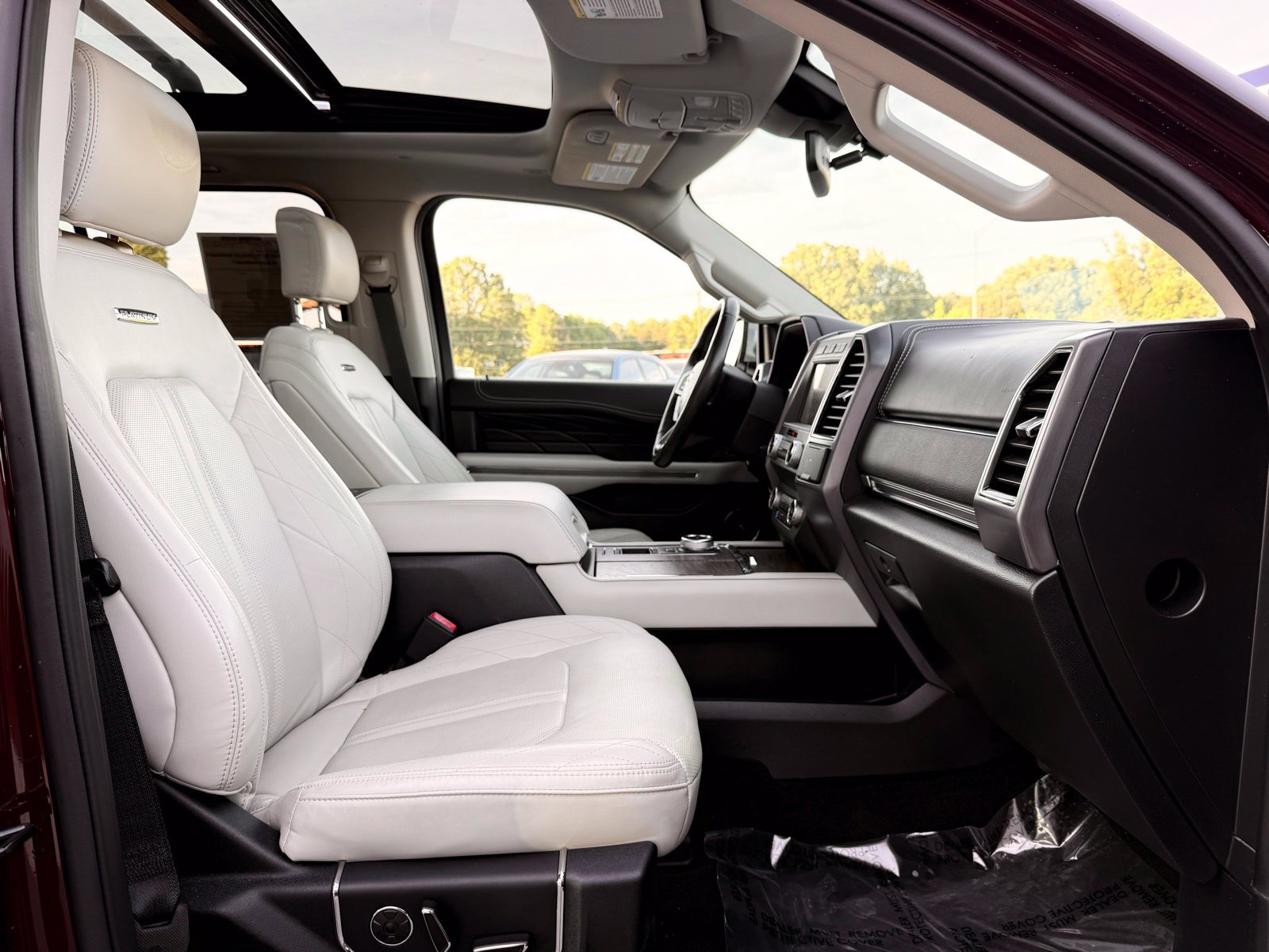 Used 2020 Ford Expedition Platinum RWD image 28
