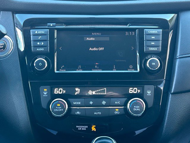 Used 2018 Nissan Rogue SV AWD/4WD image 44