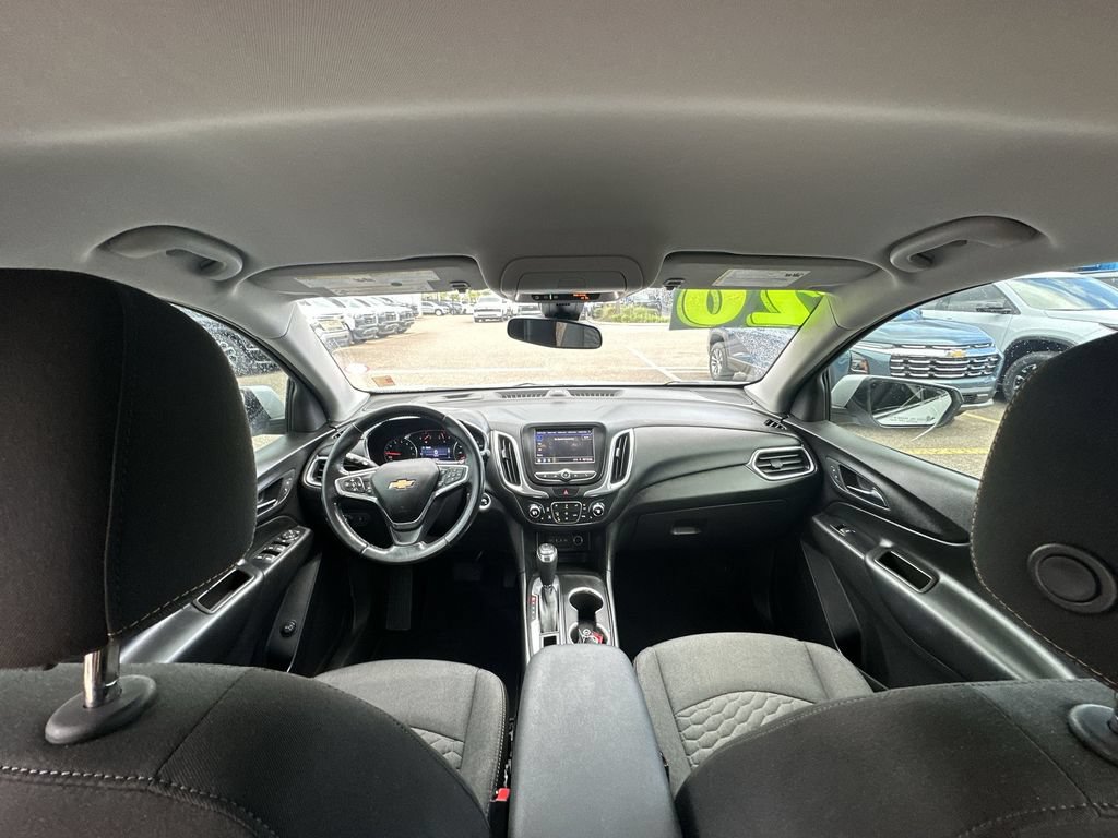 Used 2020 Chevrolet Equinox LT FWD image 26