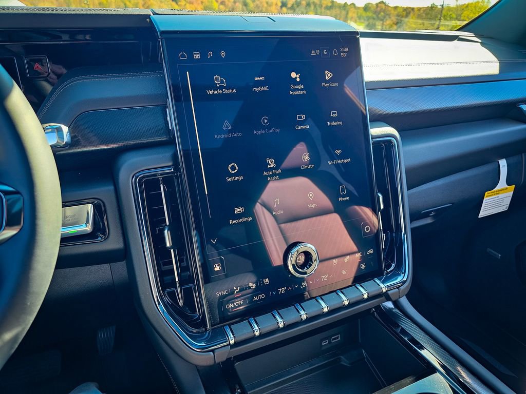 New 2026 GMC Yukon AT4 w/ AT4 Premium Plus Package image 24