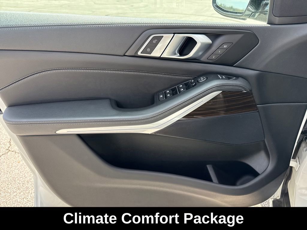 Used 2023 BMW X5 xDrive40i image 14