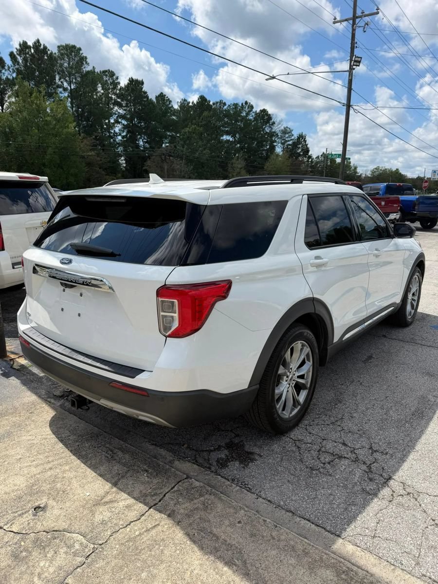 Used 2020 Ford Explorer XLT w/ Equipment Group 202A RWD image 7