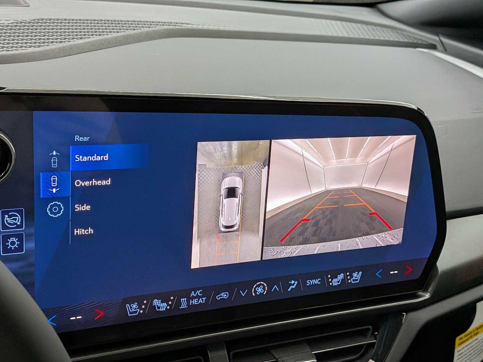 New 2026 Chevrolet Equinox EV RS image 29