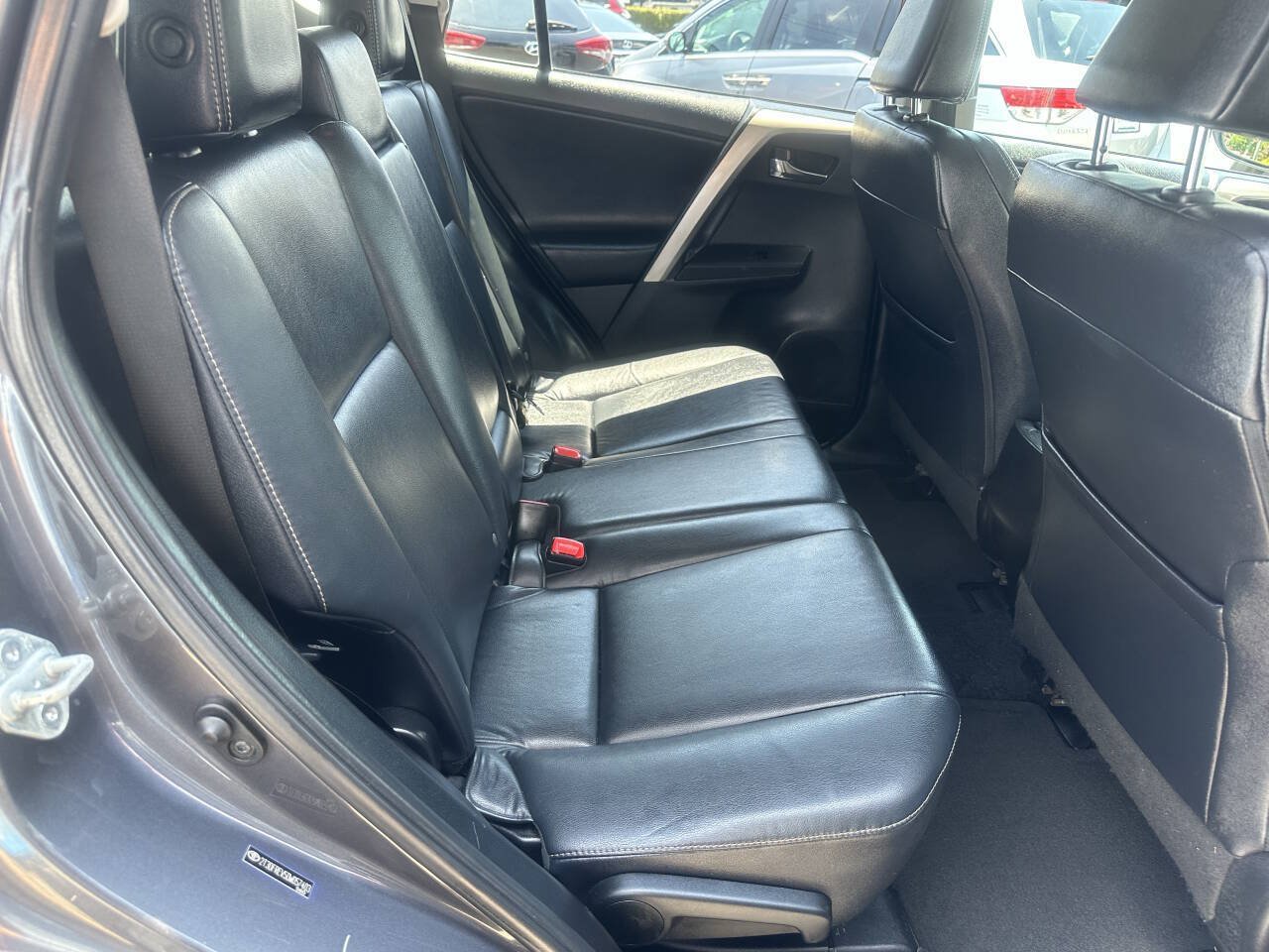 Used 2013 Toyota RAV4 Limited AWD/4WD image 14