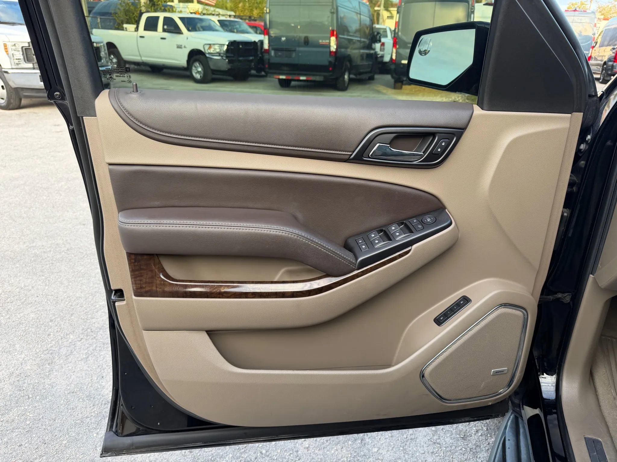 Used 2019 Chevrolet Tahoe LT RWD image 11
