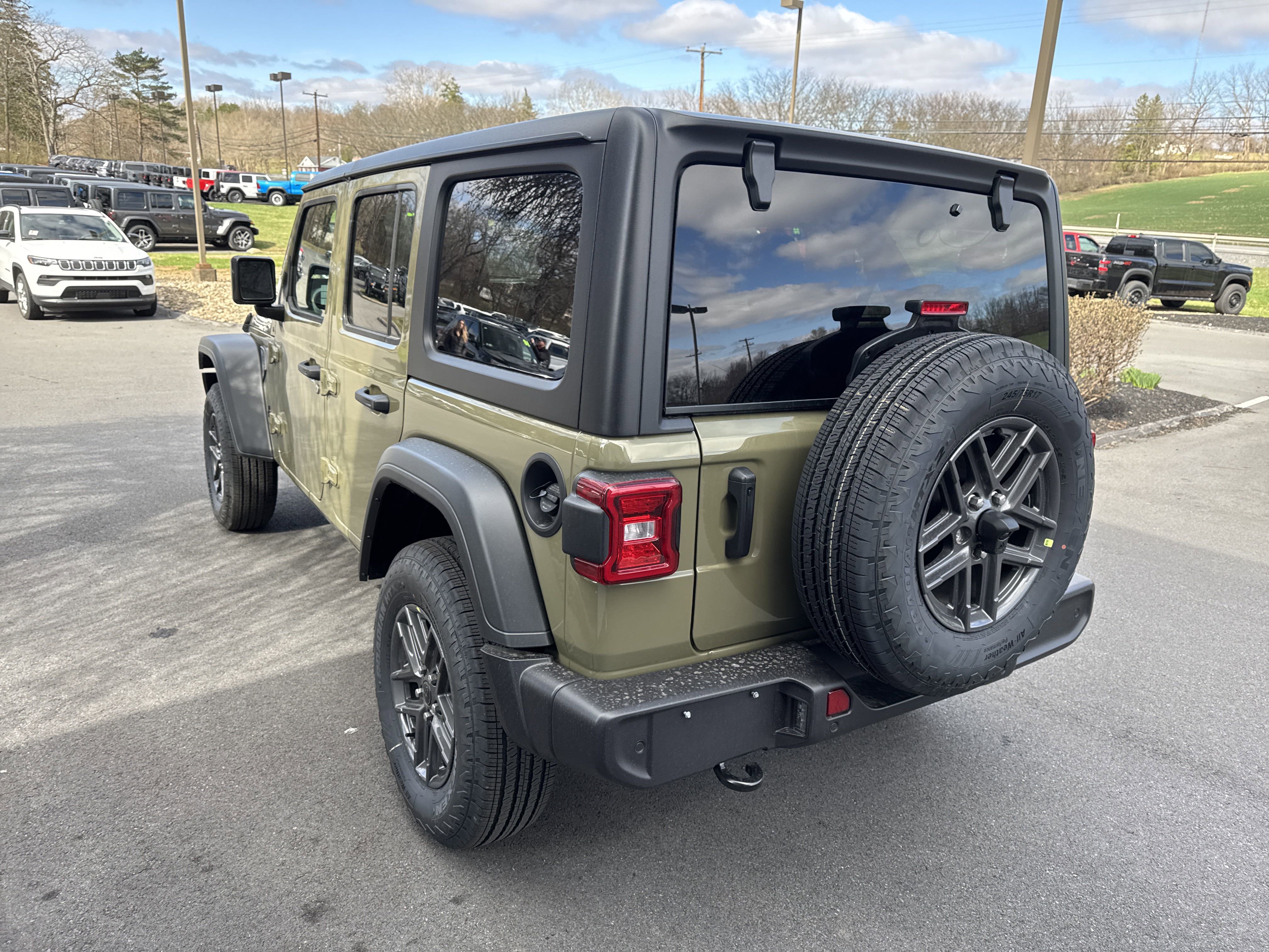 New 2025 Jeep Wrangler Sport S image 6