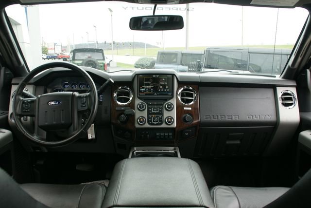 Used 2016 Ford F350 Lariat w/ Lariat Ultimate Package image 34