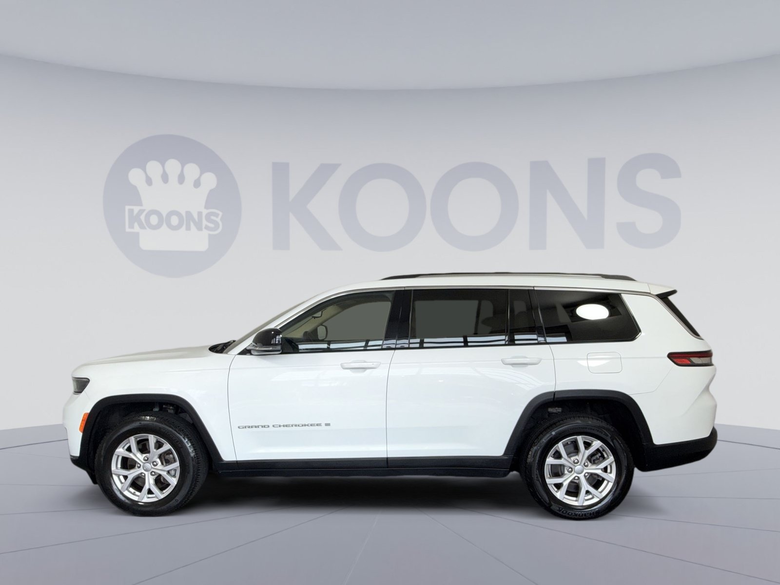 Used 2021 Jeep Grand Cherokee L Limited AWD/4WD image 17