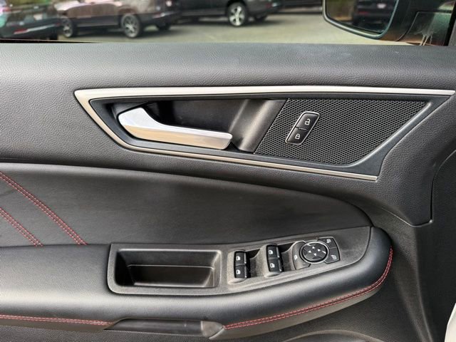 Used 2024 Ford Edge ST-Line image 15