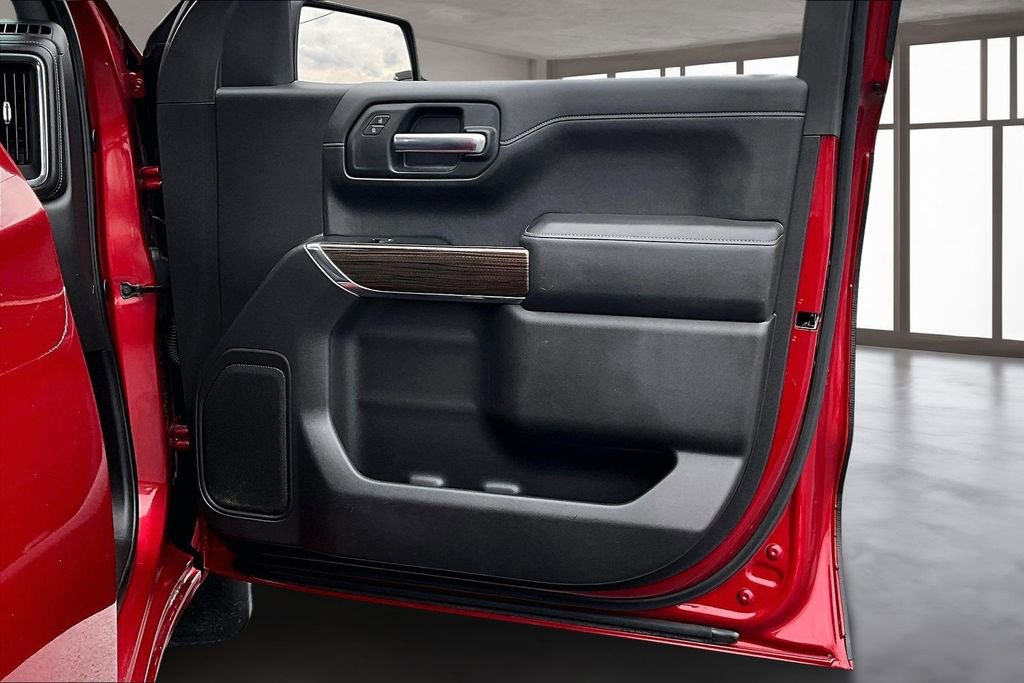 Used 2019 Chevrolet Silverado 1500 RST image 25