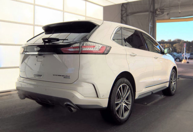 Used 2019 Ford Edge Titanium w/ Equipment Group 301A FWD image 3
