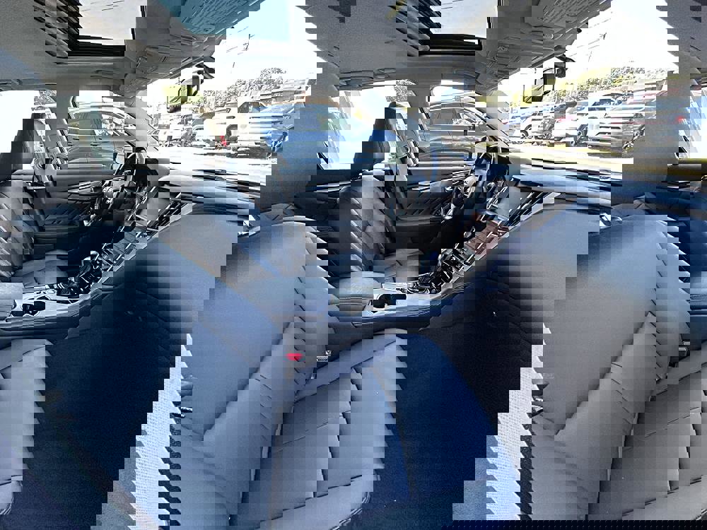 Used 2016 INFINITI Q50 Premium w/ 2.0T Premium Plus Package image 5