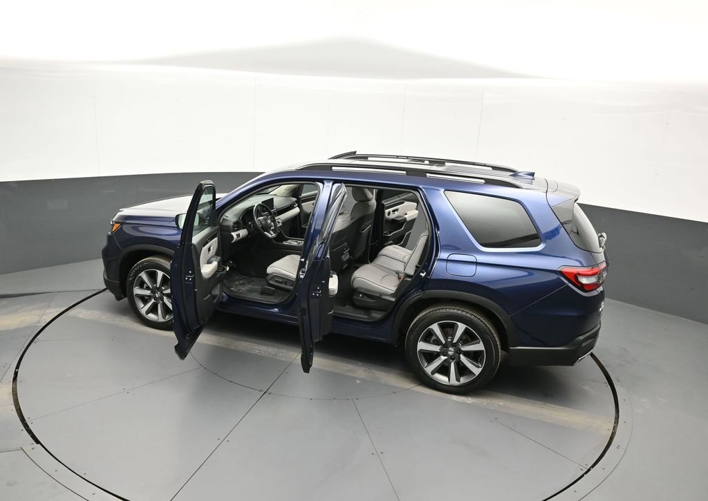 Certified 2024 Honda Pilot Elite image 46