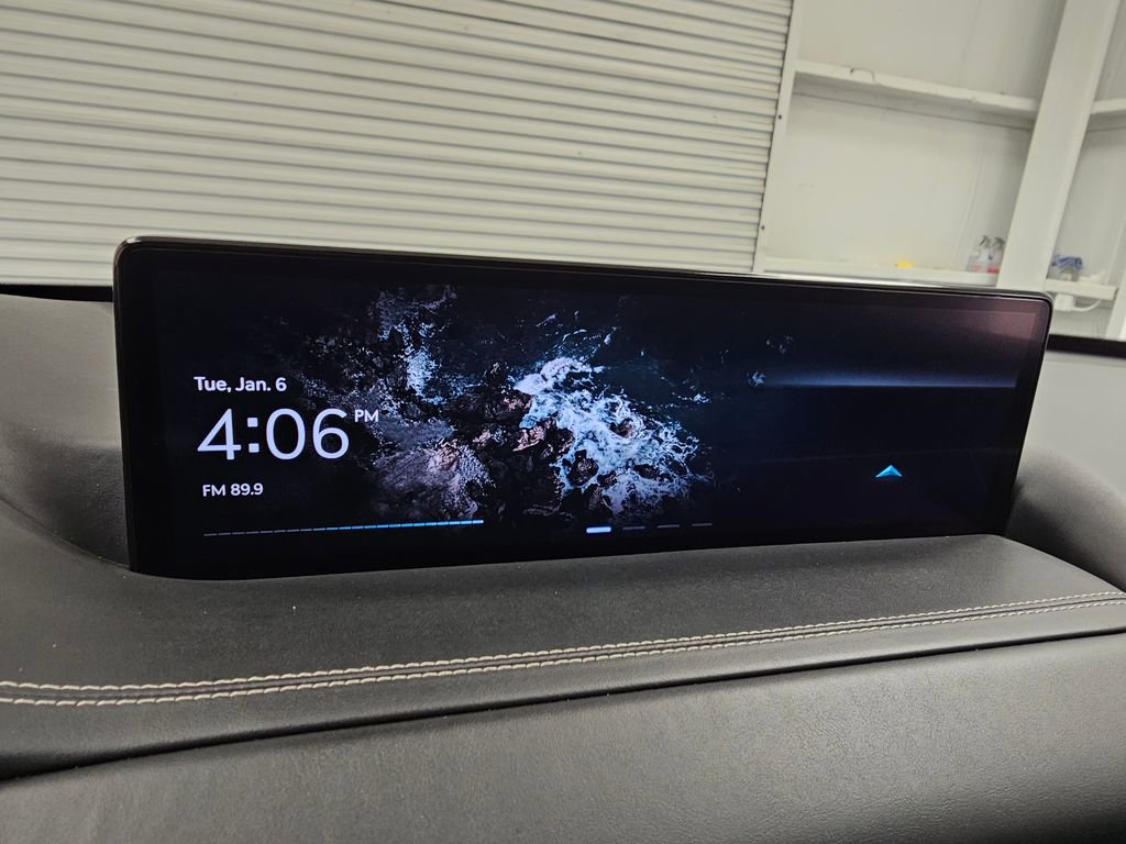 Used 2024 Genesis GV80 2.5T image 13