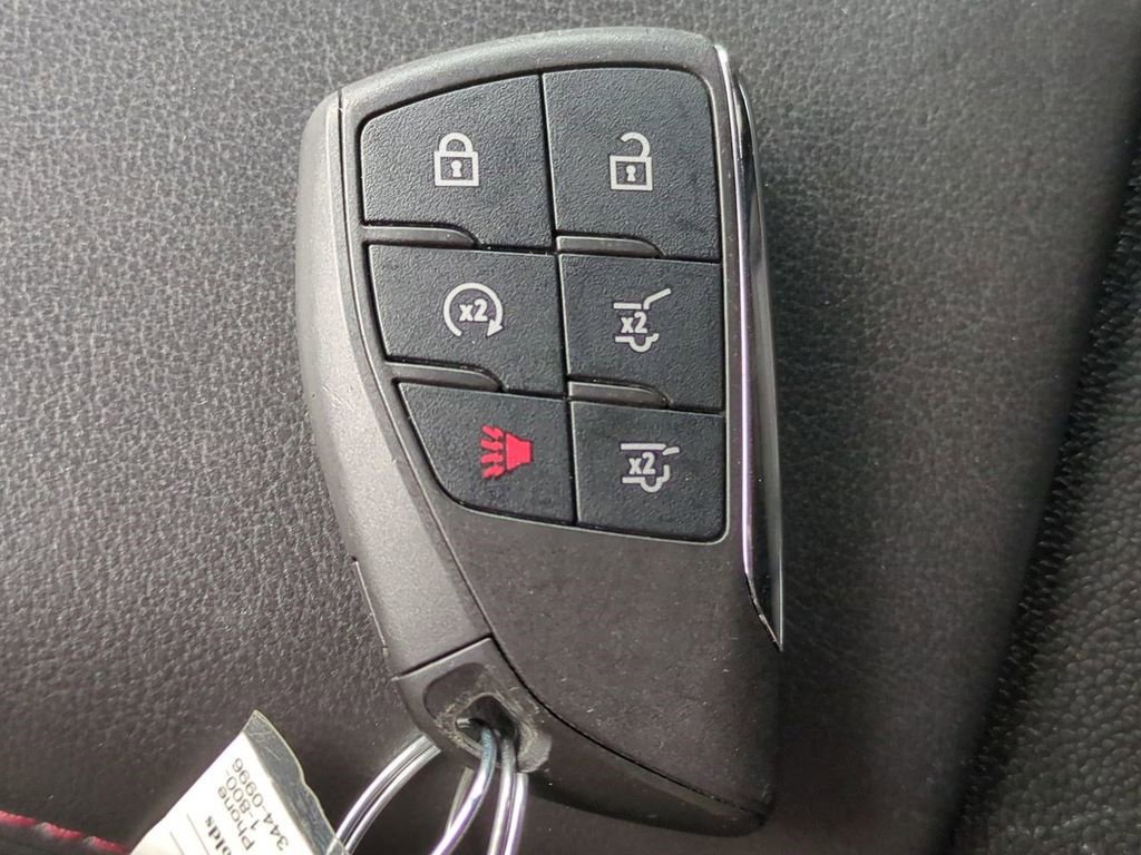 Used 2022 Chevrolet Tahoe RST image 30