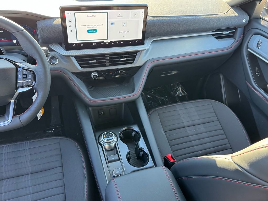 New 2026 Ford Explorer ST-Line w/ ST-Line Street Pack image 12