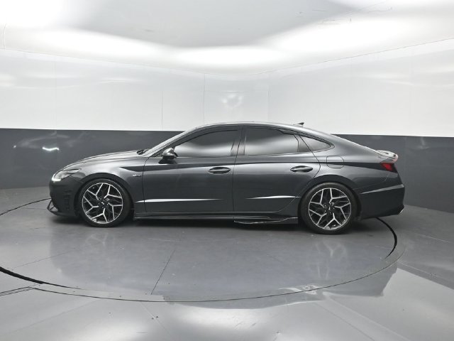 Used 2022 Hyundai Sonata N Line FWD image 2